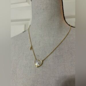 Freshwater single pearl necklace pendant, gold plated chain new in box 18” chain